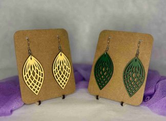 Boucle d'oreille "Pomme de Pin"